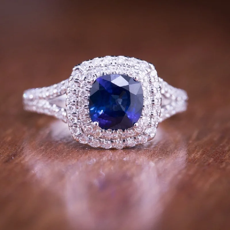 luxurious cocktail ring-Auriya 18k Gold 1ct Cushion-cut Sapphire Halo Diamond Engagement Ring 1ctw (F-G, SI1-SI2)