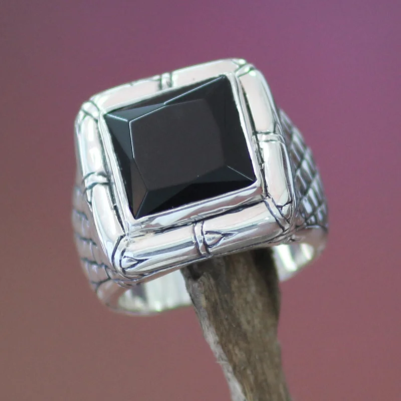 emerald healing ring-Handmade Kingdom of Night Modern Square Black Onyx Mens Sterling Silver Ring (Indonesia)