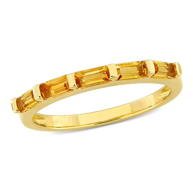 shimmering emerald ring-Mimi & Max 5/8ct TGW Baguette-Cut Citrine Anniversary Band Ring in 10k Yellow Gold