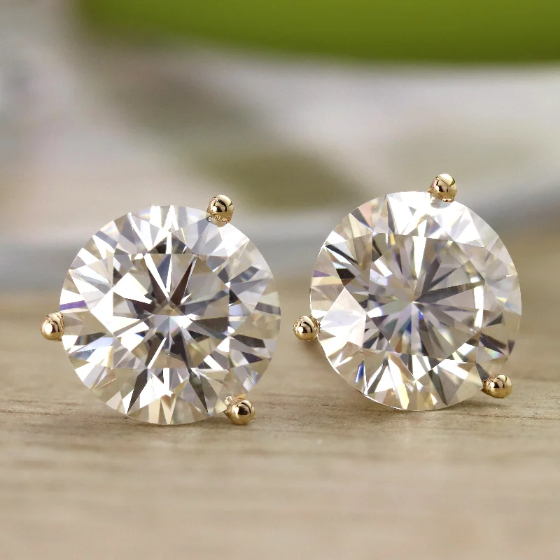 wanderlust moon earrings-Auriya 3 1/2ctw Round Moissanite Stud Earrings 18k Gold Martini-set - 7.8 mm